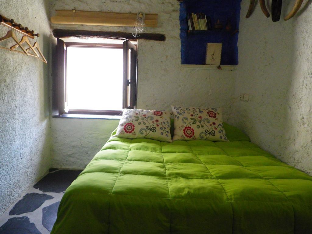 La Casa De La Bombilla Verde Trevélez Oda fotoğraf