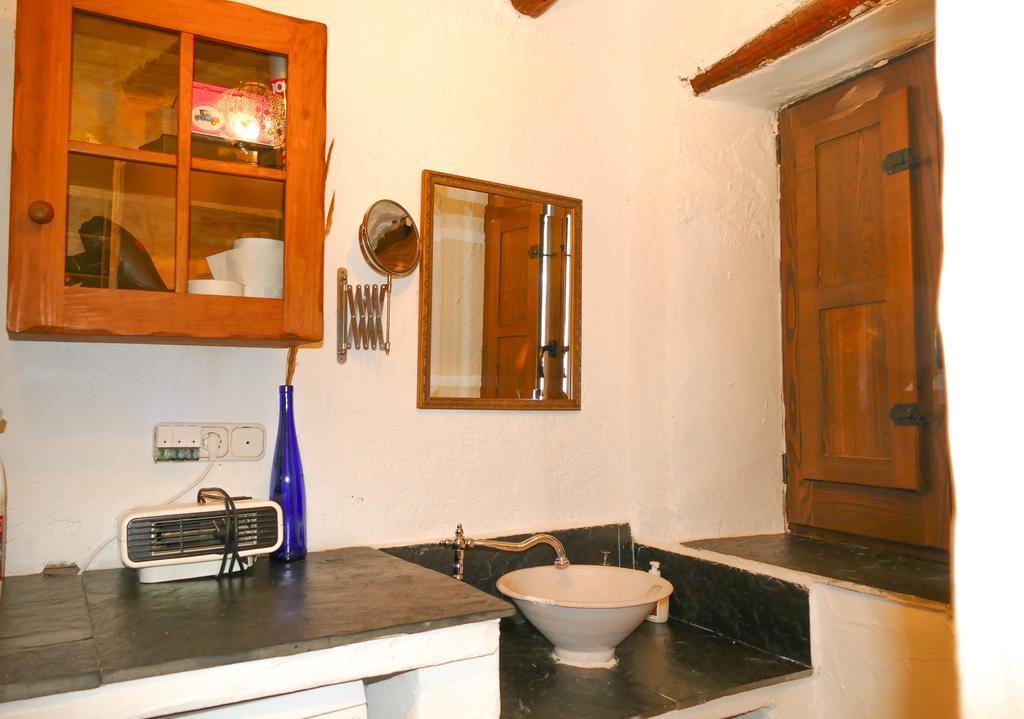 La Casa De La Bombilla Verde Trevélez Dış mekan fotoğraf